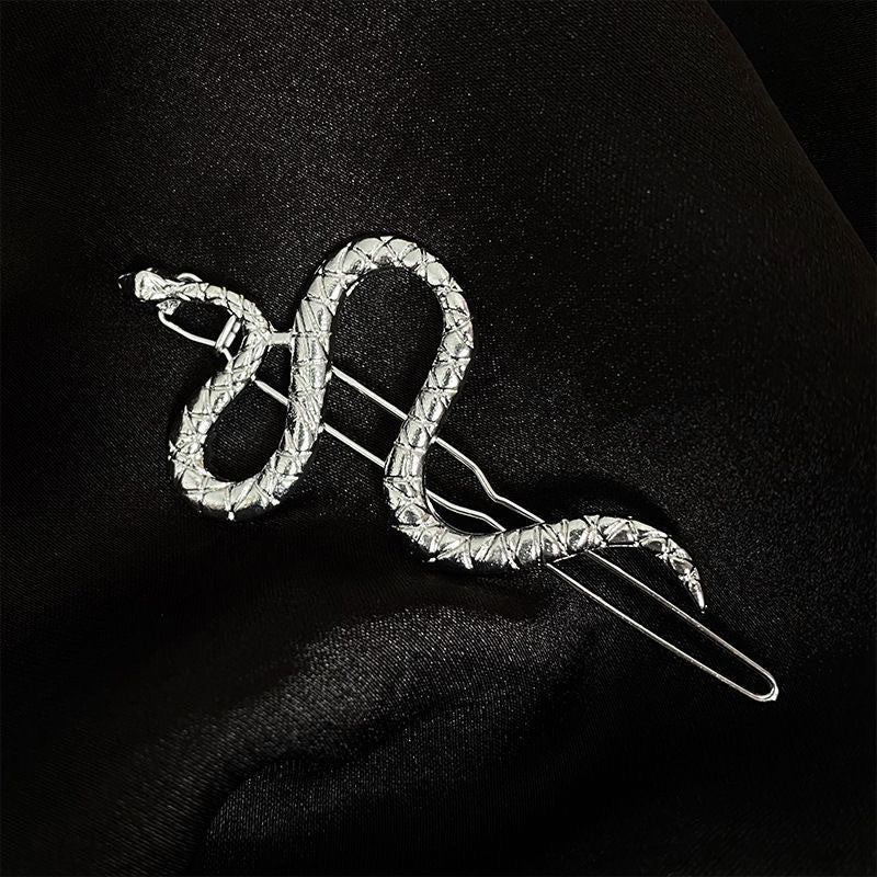 Wholesale retro creative silver snake hairpin